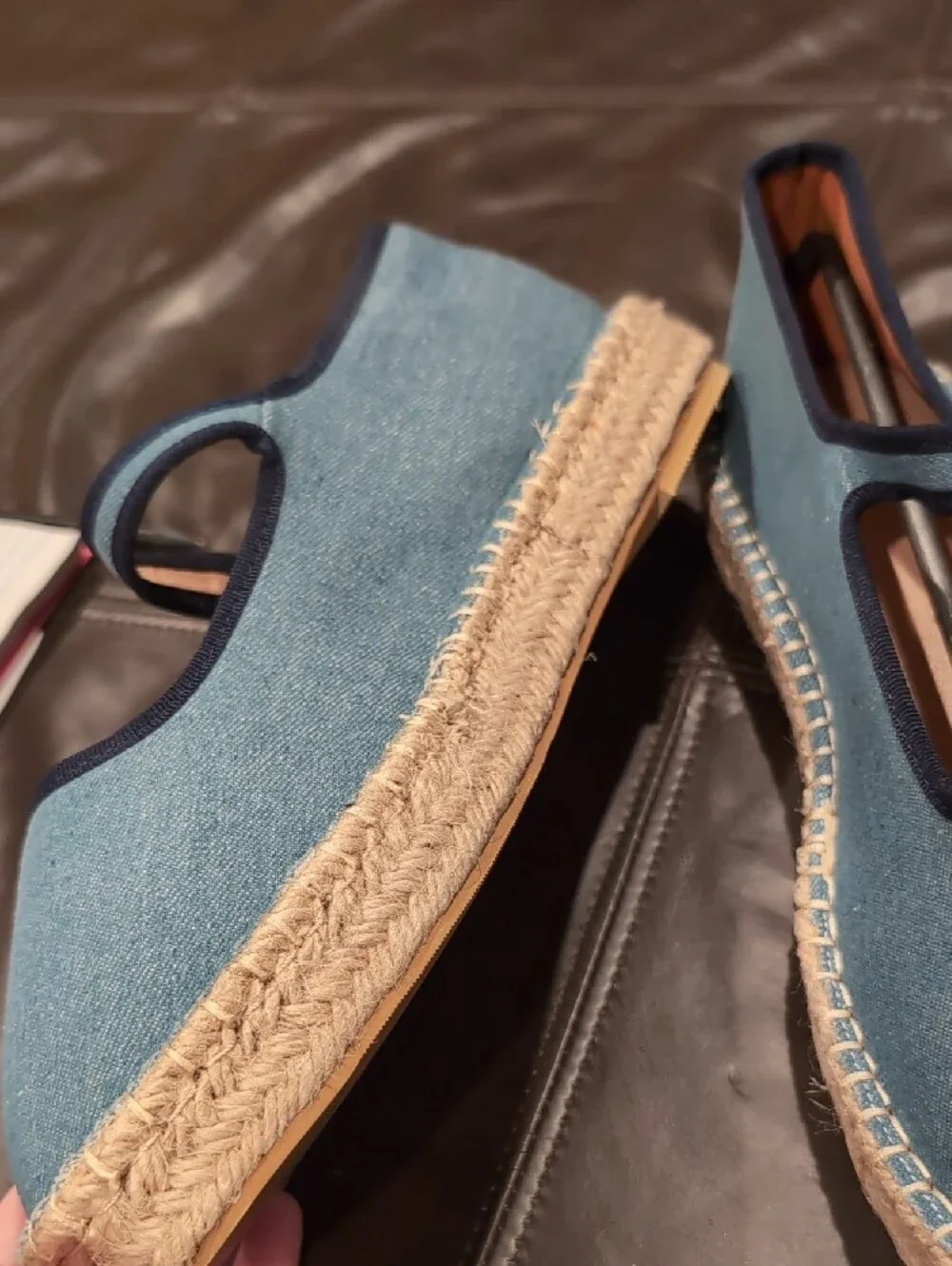 Atbell stylish blue
